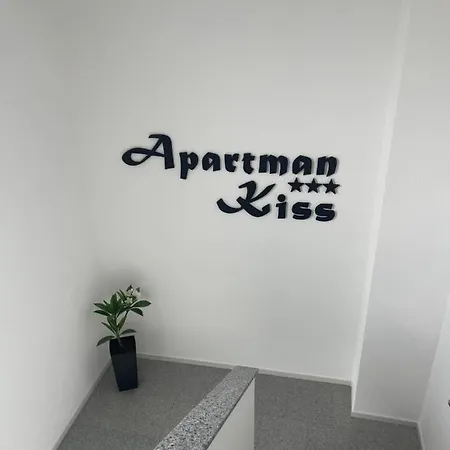 Kis