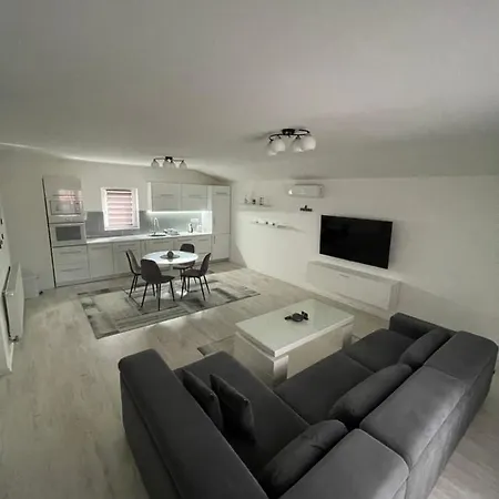 Apartment Kis