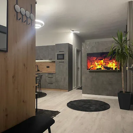 Apartament Kis *
