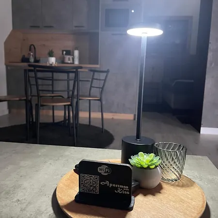 Apartament Kis